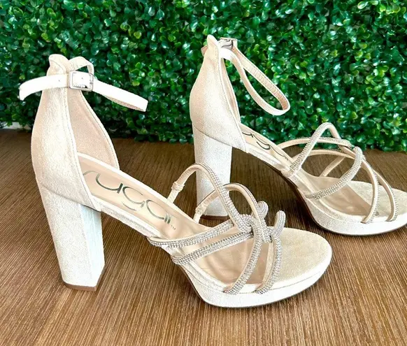 Sugar Women’s Size 9 Chic Champagne Heels – New Elegant Design Wedding Formal