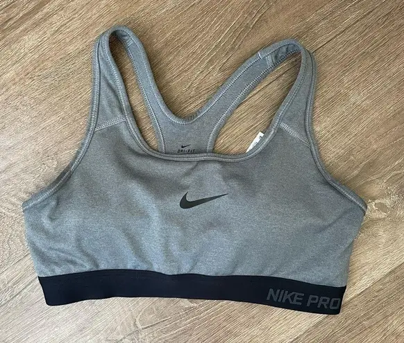 Nike  Dri Fit Sports Bra Removable Pads Grey Black Swoosh Racerback ~ Size M