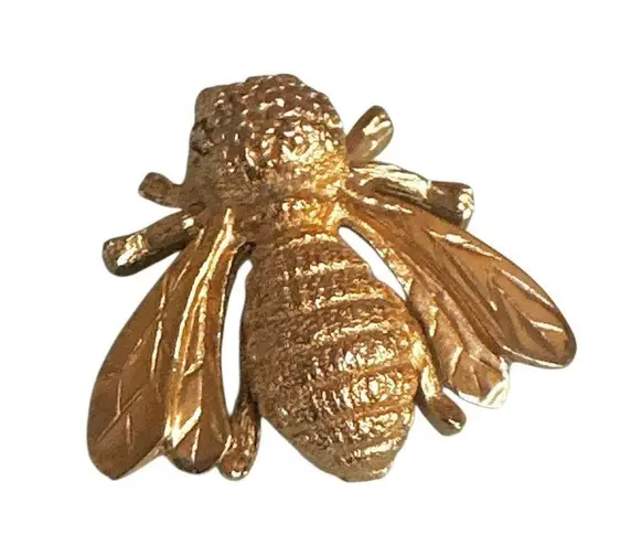 Dynasty Vintage Gold Bee Brooch