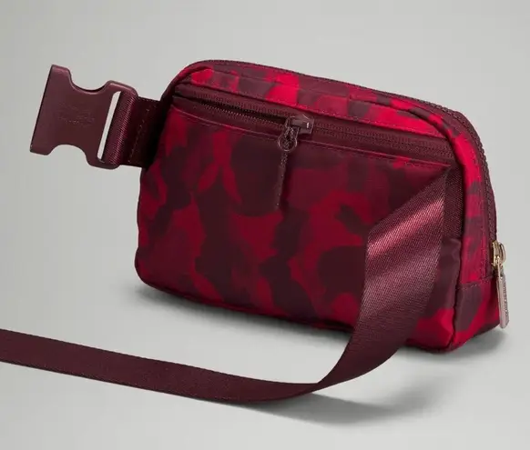 Lululemon NWT  New Year Everywhere Belt Bag Rabbit All Over Print Red Multi