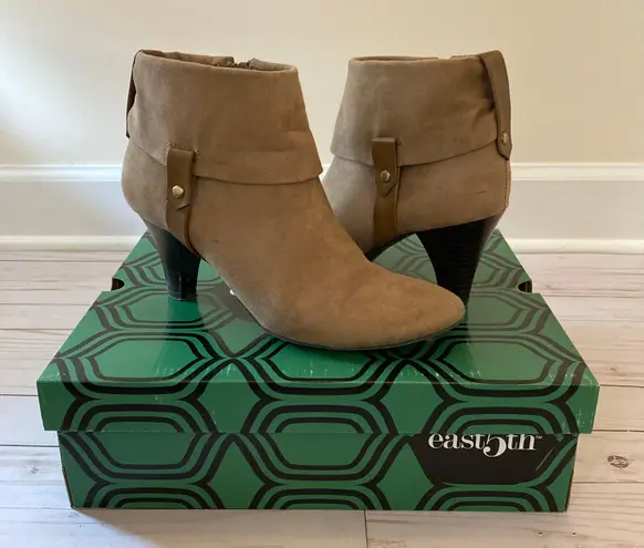 East 5th Heeled Ankle Taupe Brown Almond Toed Booties Sz 7