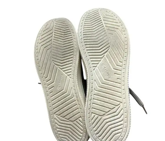 Cariuma IBI Low Knit Sneakers Tennis Shoes Lace Up Sand Knit Size 8 Women's Tan