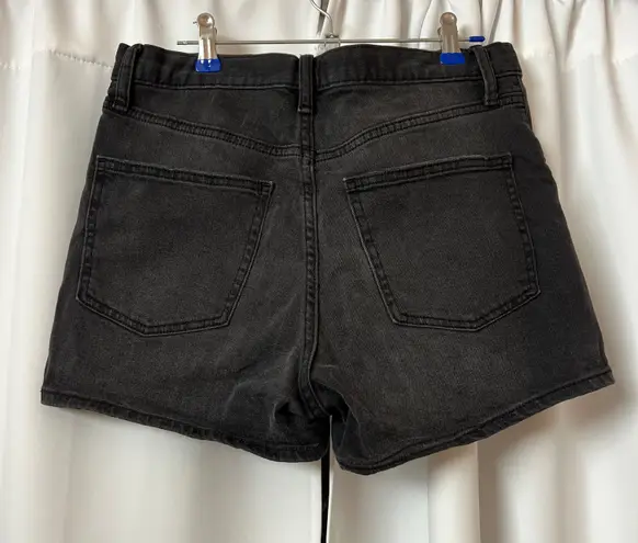 Uniqlo NWOT  Dark Gray High Rise Denim Jean Shorts Size 27 Small