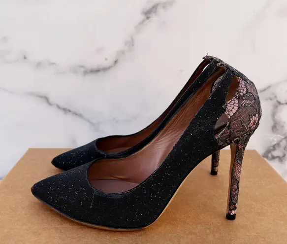 Valentino Garavani Valentino women’s lace and caviar crystal pumps size IT 36.5 US 6.5