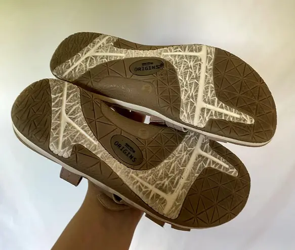 Earth Origins tan leather strappy flat sandals summer comfortable women's 9M