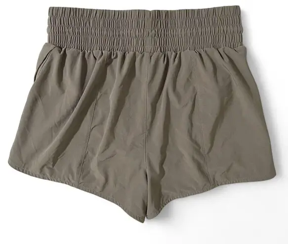 All In Motion  Women's Small High Rise Athletic Flex Zip Pocket Taupe Gray Shorts