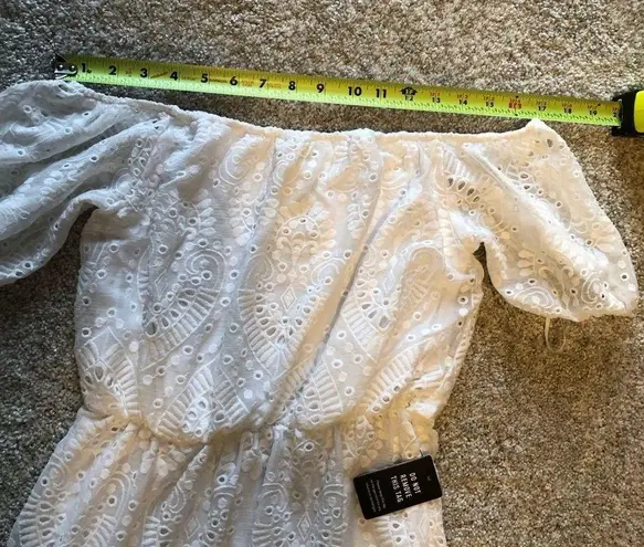 EXPRESS new  eyelet lace midi dress off the shoulder, size small