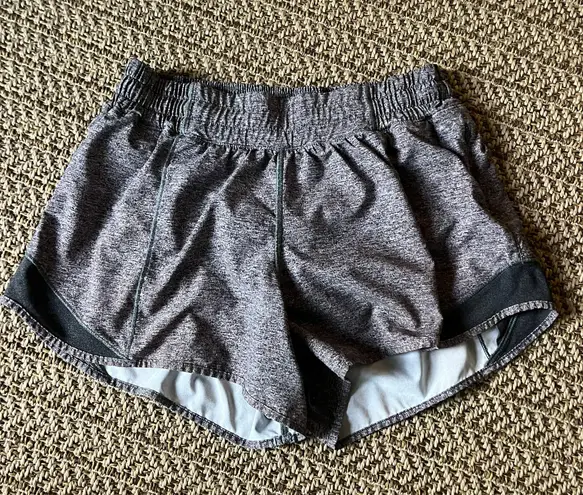 Lululemon Hotty Hot Shorts 4”