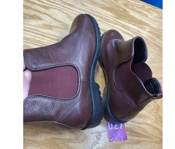 Marc Joseph New York Ave Of Americas Chelsea Boots women 9.5 red Leather Ankle