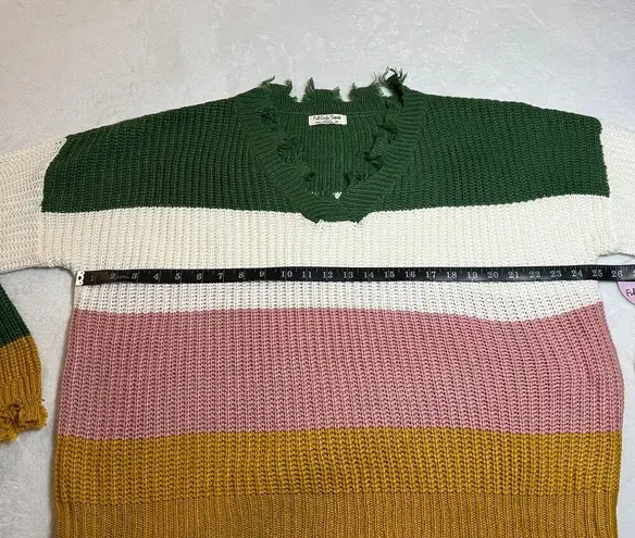 Full Circle Trends V-Neck Striped Color Block Frayed Sweater Size 3X NEW Casual