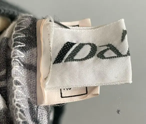 Vintage Floral Top Gray Tropical Ribbing Lightweight Short Sleeve Slouchy Flower