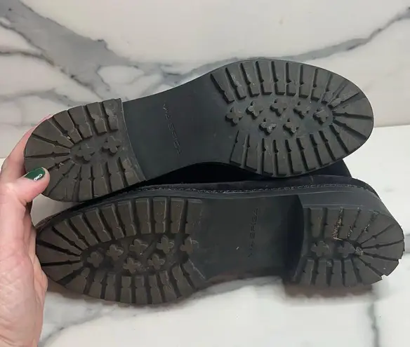 via spiga Women's Classic Black Suede Lug Sole Pull On Erisa Chelsea Boot Sz 8.5