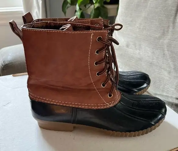 Women's Brown and Black Lace