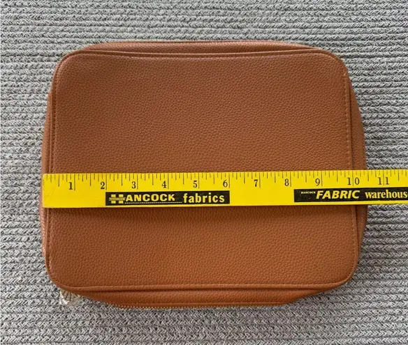 The Royal Standard Cognac Tan Travel Zippered Jewelry Makeup Bag NWOT