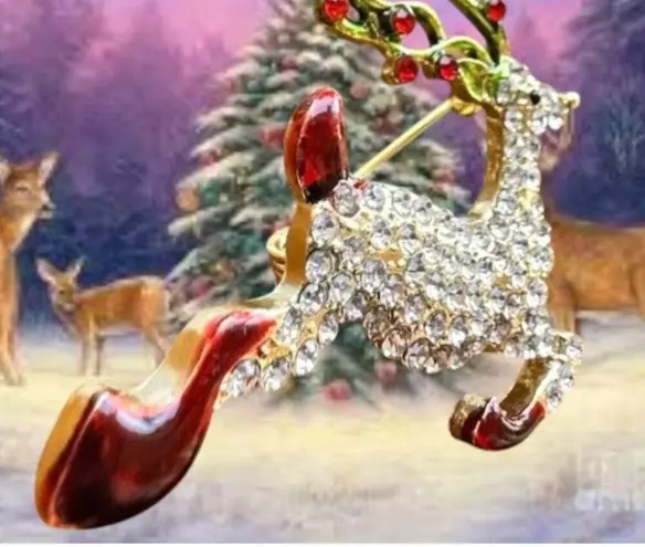 Reindeer Brooch Pin Rudolph Christmas Eve New Crystal Accents Santa Nort… Gold