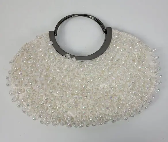 Vintage Womens Iridescent Crystal Hand Bag White Chandelier Beaded Evening Purse