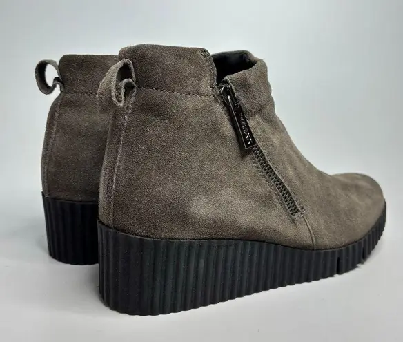 The FLEXX Women's Easy Does It Booties in Fango Suede Gray Size 6.5