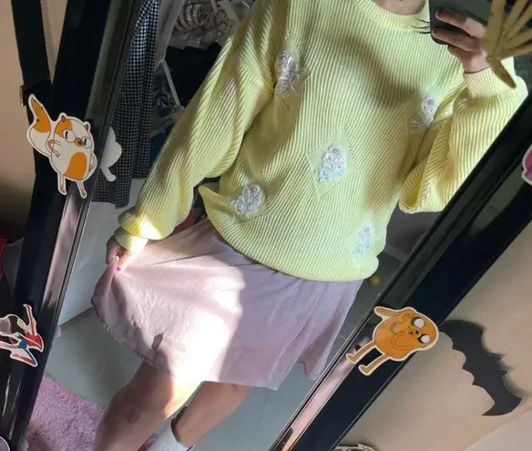 Vintage 80s cottagecore yellow sweater Size L