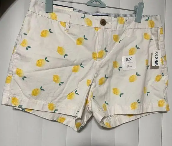 old navy white shorts w/ lemon designs all over Pink Size 4