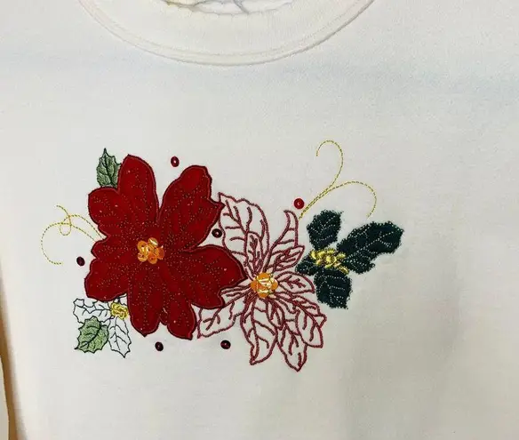 Cream Crew Neck Sweatshirt Poinsettia Applique Design Christmas Sz Medium Red