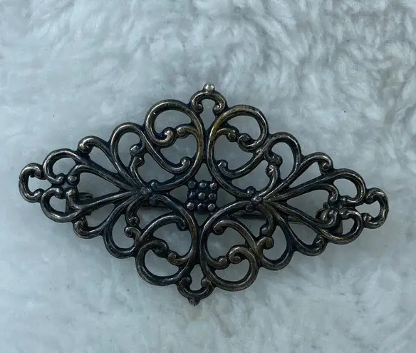 Dark Antique Silver Color Filagree Metal Jewelry Pin Brooch Diamond Shape