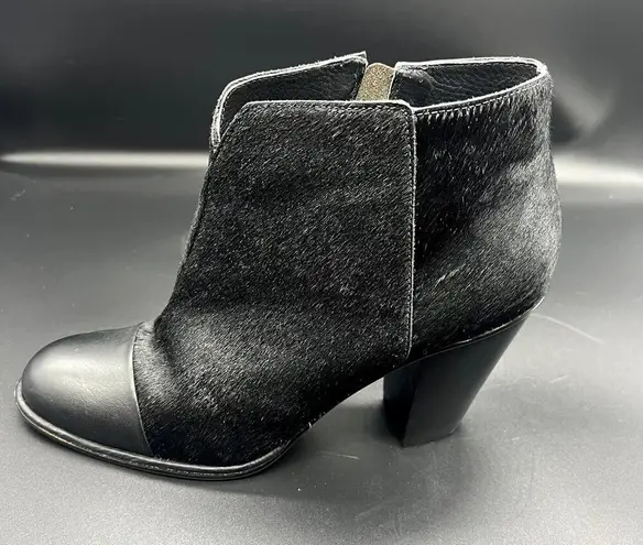 Anthropologie Klub Nico Pony Calf Hair Heeled Bootie Leather Western Black SZ 8