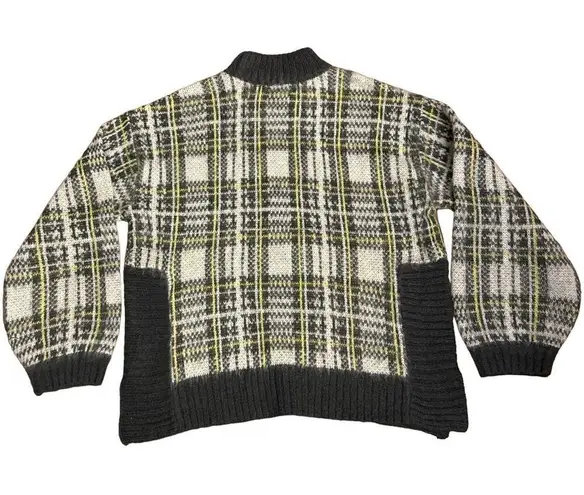 Nine West  fuzzy, mock turtleneck sweater in yellow & gray plaid size large