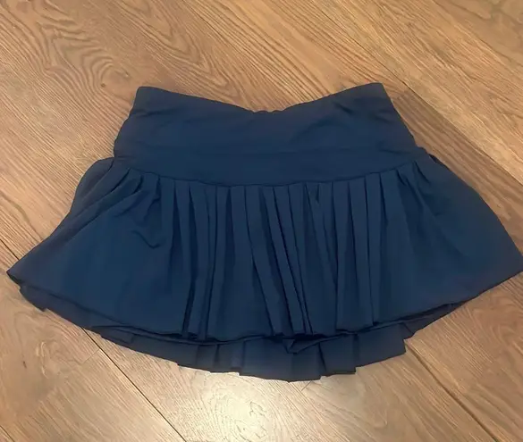 Hinge Skirt