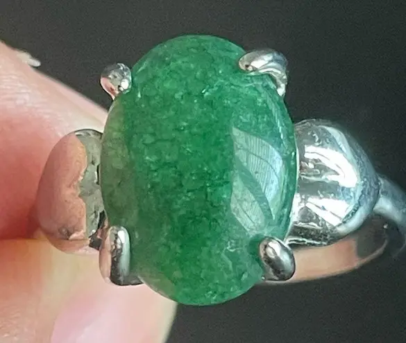 Oval green Jade heart ring size 9