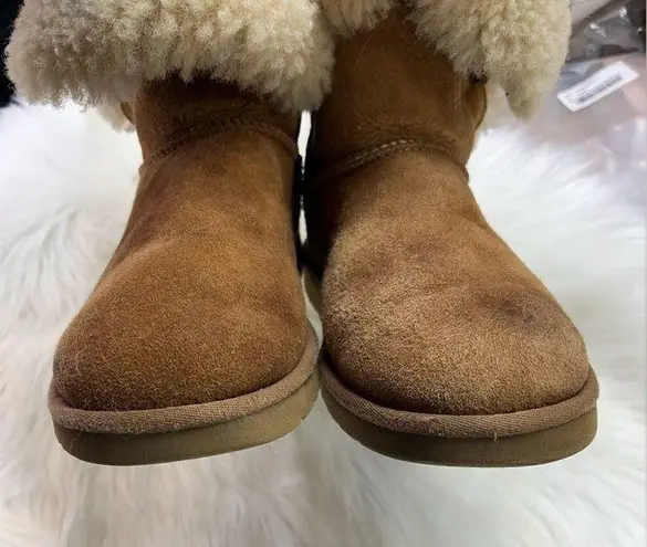 UGG  Women’s brown/tan boots size 9 cold weather shoes