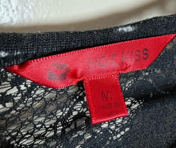 Hot Kiss SALE! Striped Cropped Casual Top Size M VGUC