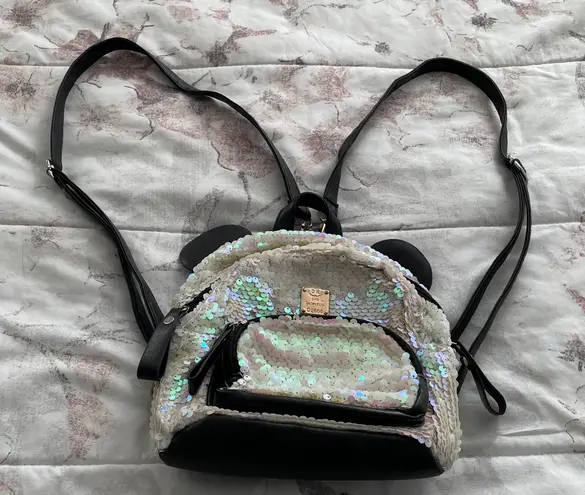 D&R Daren Piju Sequins White and Pink Changing Colors Backpack