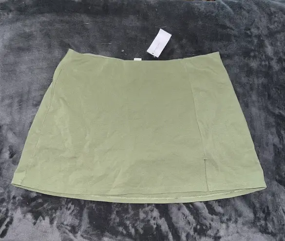 American Eagle It Knit Skort in Olive Moss