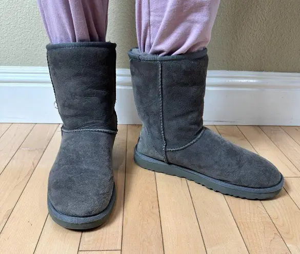 UGG Classic Medium Tall Boot Grey Shearling Size 8