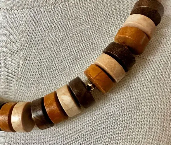 Brown and tan beaded necklace