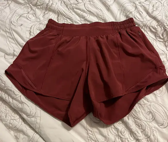 Lululemon Hotty Hot 4” Shorts Size 4 Tall Savannah