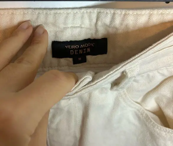 VERO MODA Cream High Waisted Tapered Leg Jeans