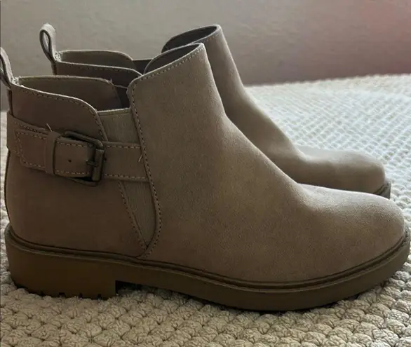 Esprit Tan Ankle Booties with Smooth Leather Finish