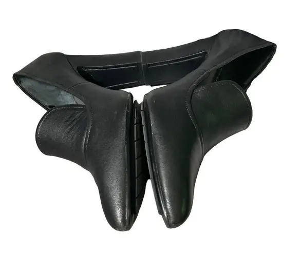 Donald Pliner Women's Black Leather Loafers Heels Size 8.5 Classic business work