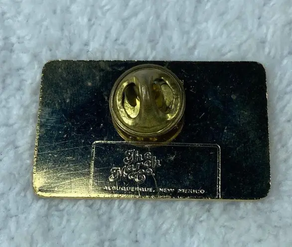 Peace On Earth Christmas 10 cent Postage Stamp Tie Tack Pin Brooch The March Co.