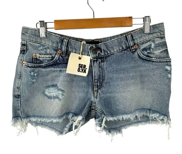 NWT Free People X SER.O.YA Lyle Shorts Denim in Sorrento Size 29 Distressed Blue