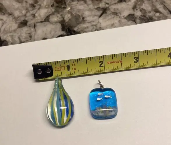 Lot Of 2 Jewelry Pendant / Charms - Image 3