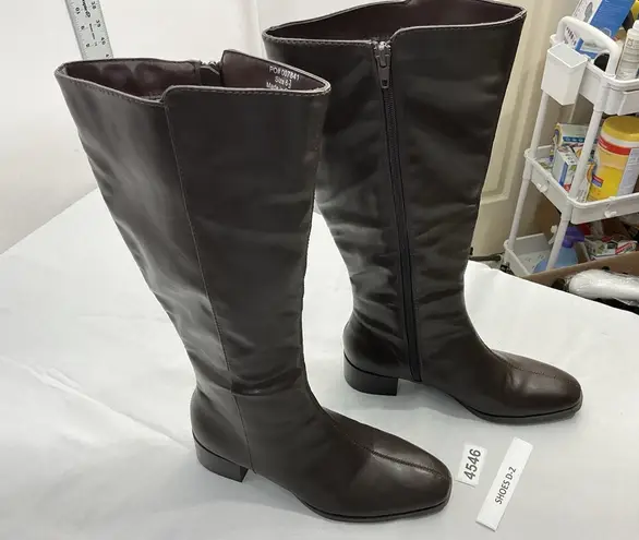 Journee Collection Womans Knee High Riding Boots 6.5 Brown Full Zip Heel NWOT