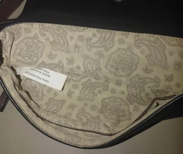 Simply Noelle Black Crossbody Clutch Purse Flaw