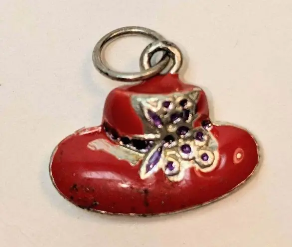 Red Hat Charm A362