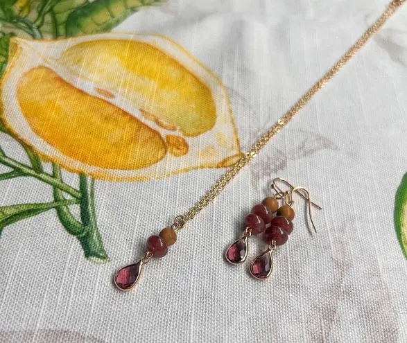 Garnet Jewelry Set, Strawberry Quartz Necklace, Nature Wood Bead Casual Set Red