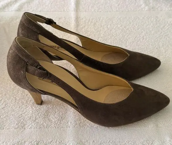 Paul Green Sasha Champagne Metallic Suede Pump US 6