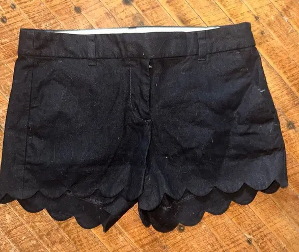 J Crew black scalloped minimalist elevated basic shorts Size 4