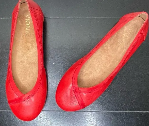 Vionic Caroll Ballet Flat Shoe Size 6 Red Leather