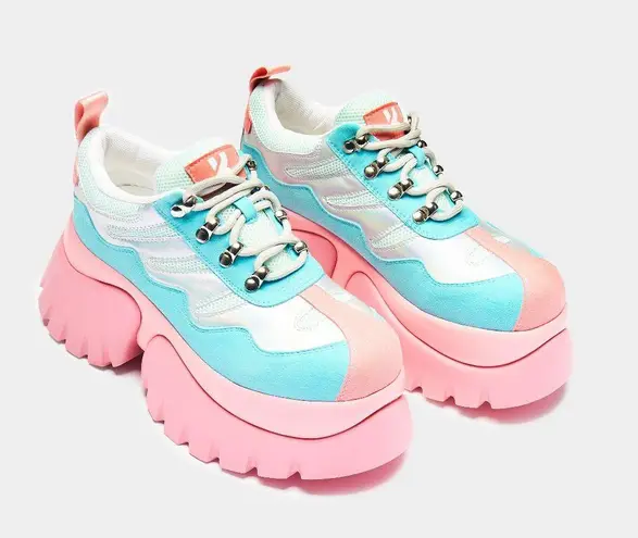 Koi Footwear - INFINITY ZONE CHUNKY TRAINERS - PINK/blue holographic dolls kill